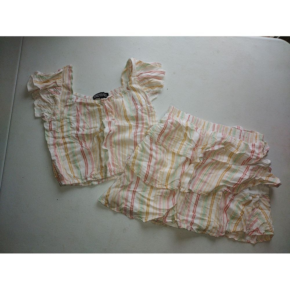 Trixxi Girl Striped Two Piece Set Crop Top Ruffle Tiered Mini Skirt size Large‎